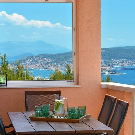 Apartment Elza Trogir Exterior photo