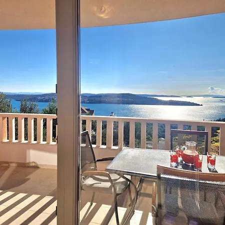 Apartment Elza Trogir Exterior photo